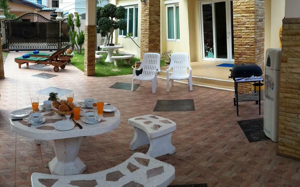 Yoch Pool Villa Pattaya Dış mekan fotoğraf